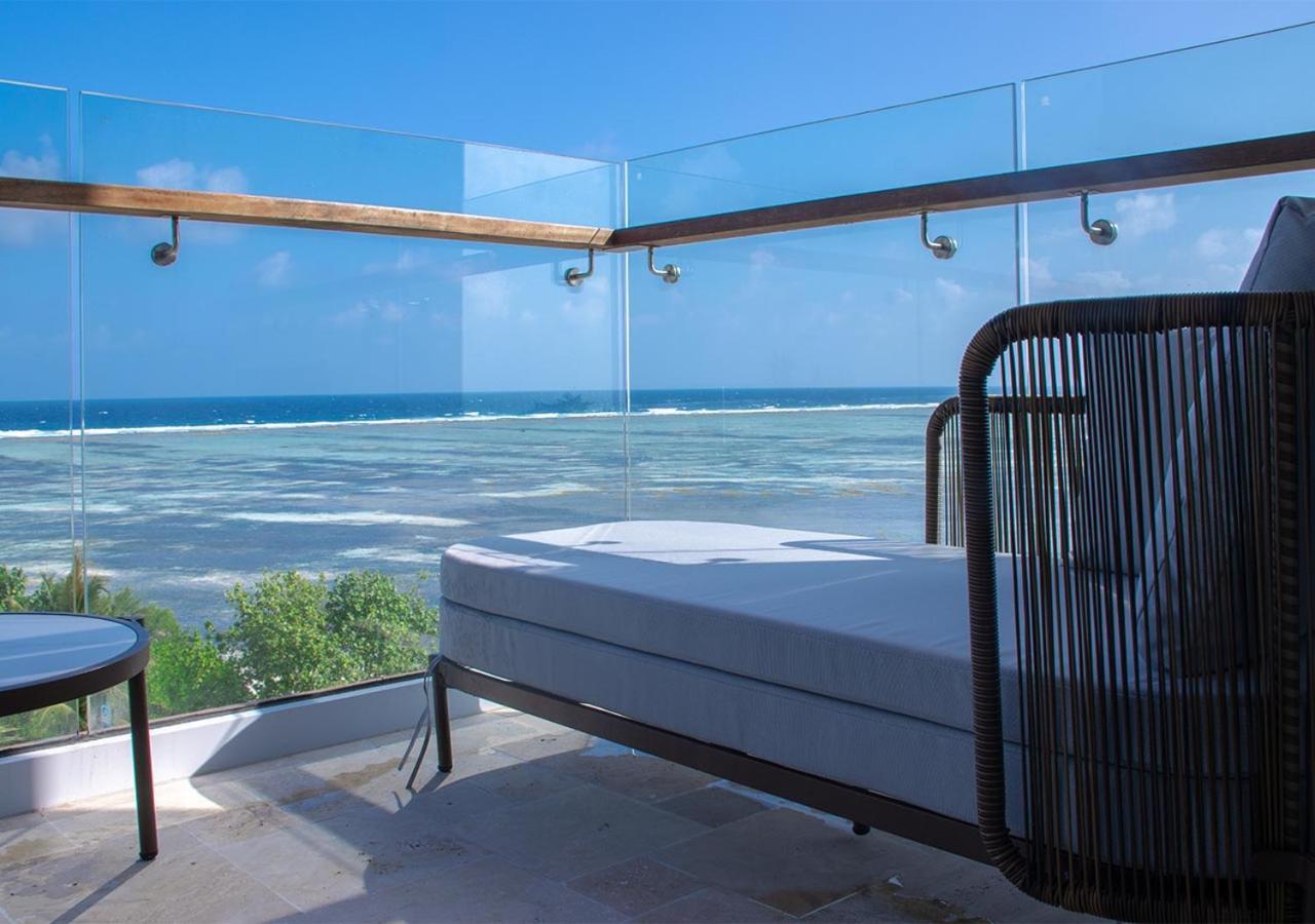 Stone Beach Club Dhiffushi Esterno foto